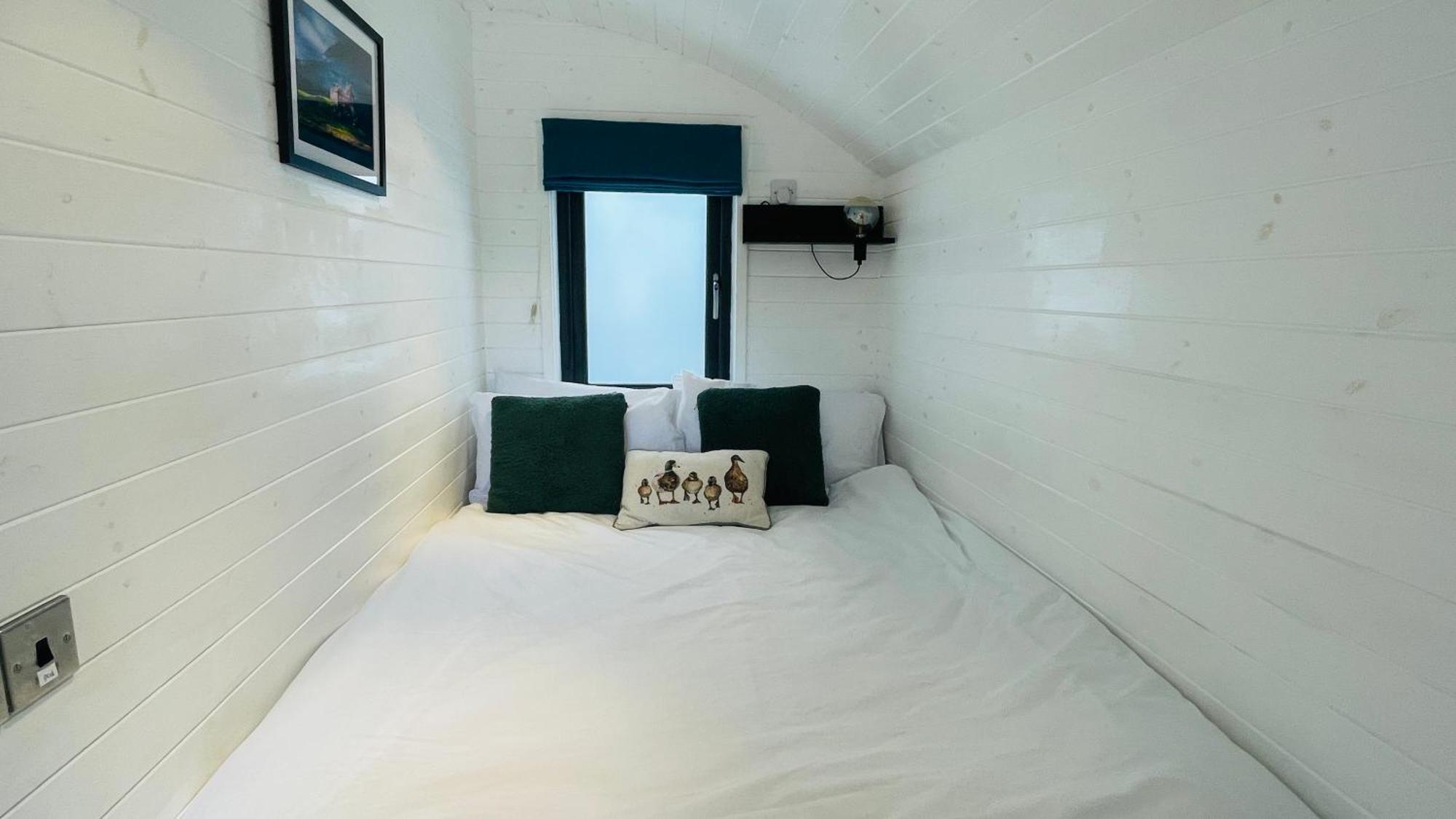 Apartmán Hideaway Pod Near Loch Ness For A Tranquil Retreat Lewiston Exteriér fotografie