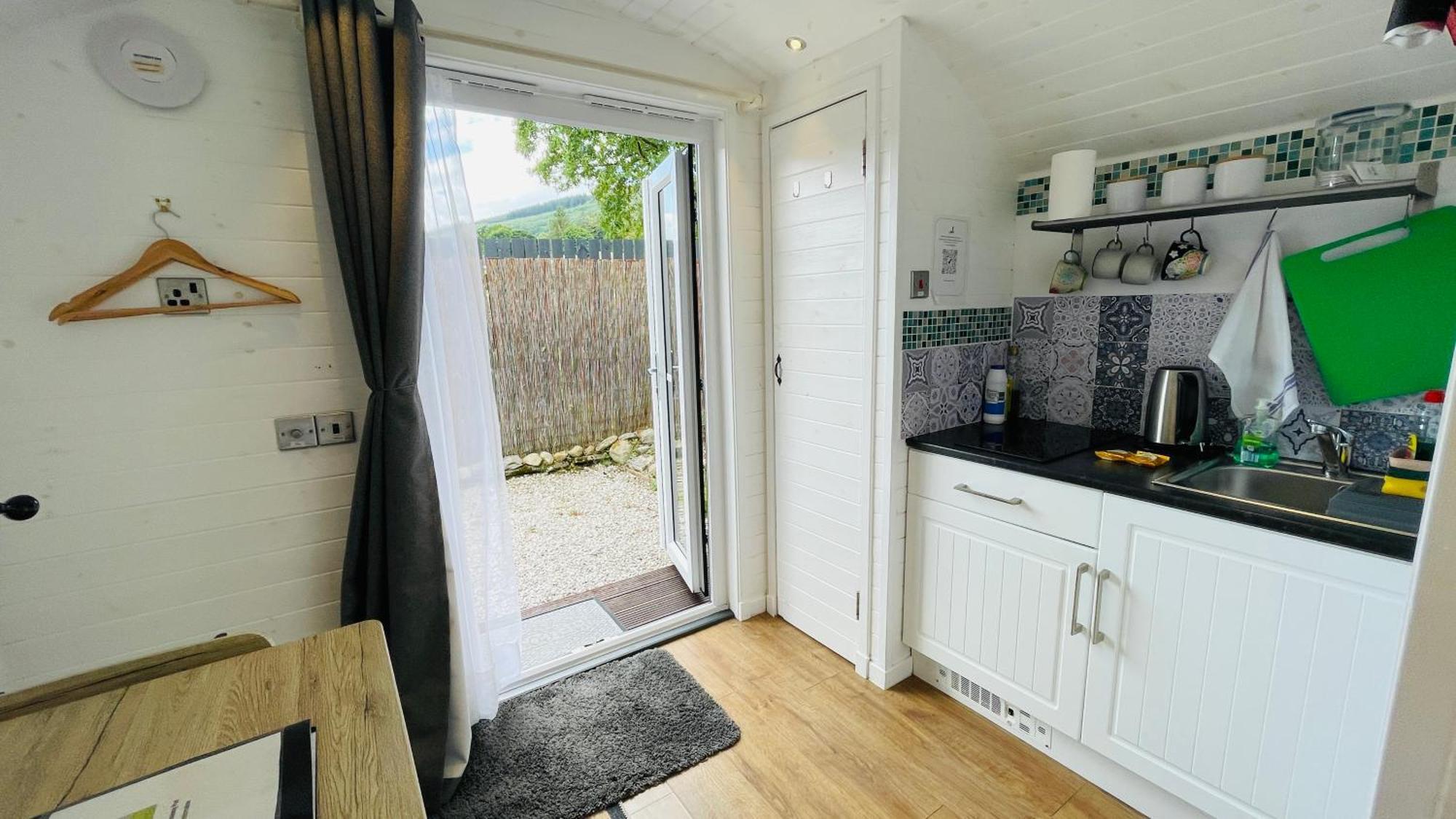 Apartmán Hideaway Pod Near Loch Ness For A Tranquil Retreat Lewiston Exteriér fotografie